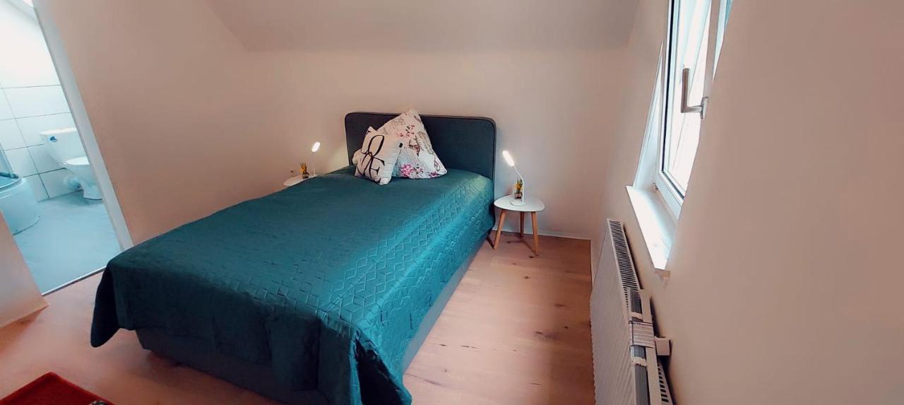 Hotel 24 Bilstein Екстериор снимка