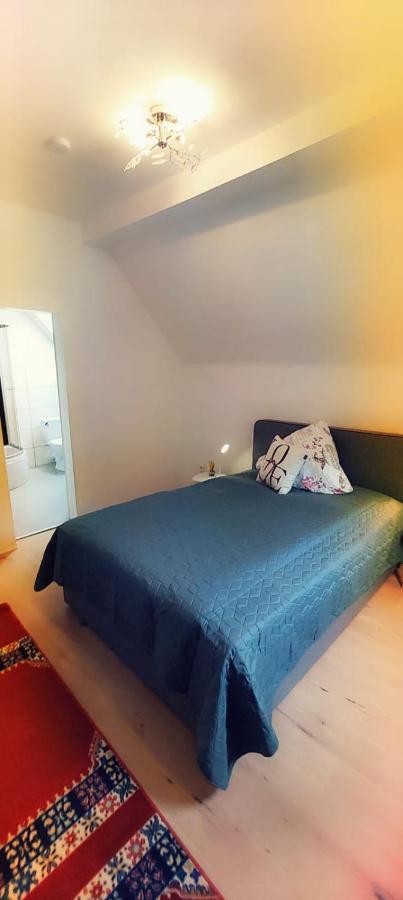 Hotel 24 Bilstein Екстериор снимка