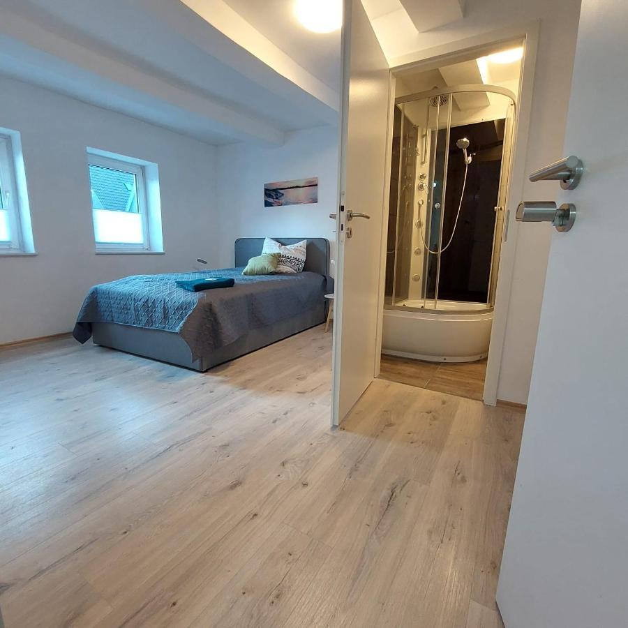 Hotel 24 Bilstein Екстериор снимка