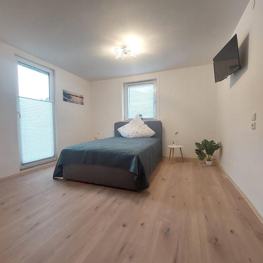 Hotel 24 Bilstein Екстериор снимка